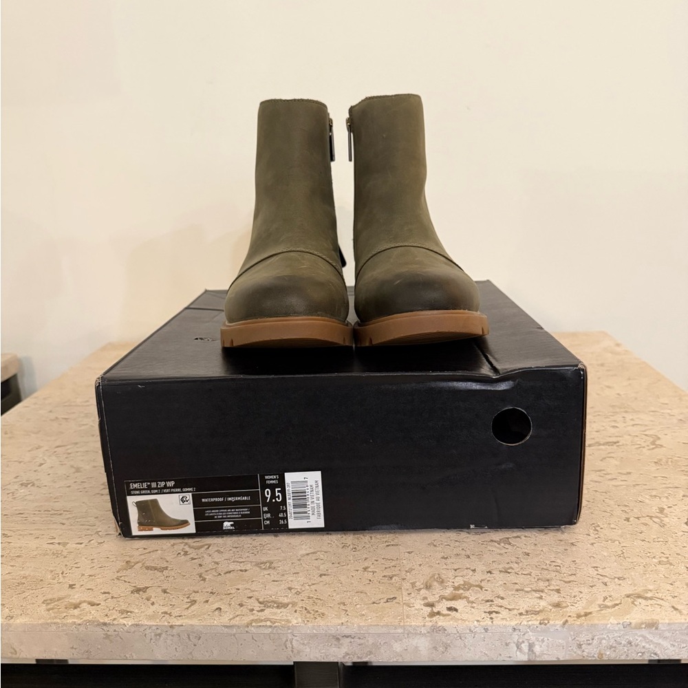 SOREL® Emelie III Zip WP Boots - Picture 15 of 16